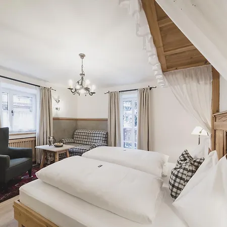 Himmlhof 4*